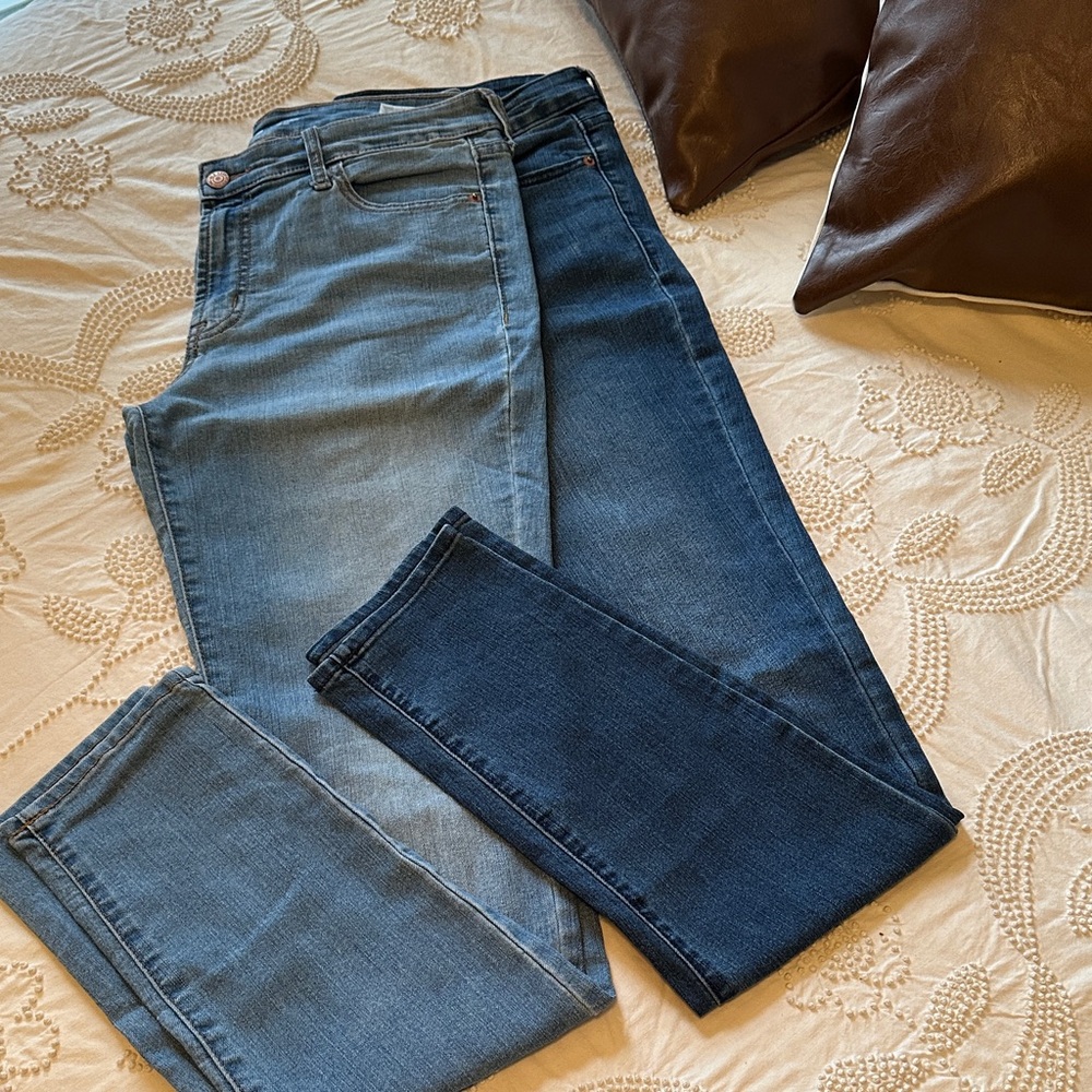 Old Navy Women's Dual-Blue Skinny Jeans
